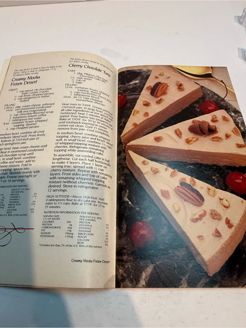 Set of 5 Vintage Pillsbury Cook Books - 1980's